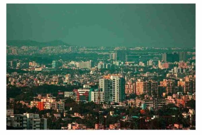 Top Localities in Pune for Renting Professional Meeting Rooms