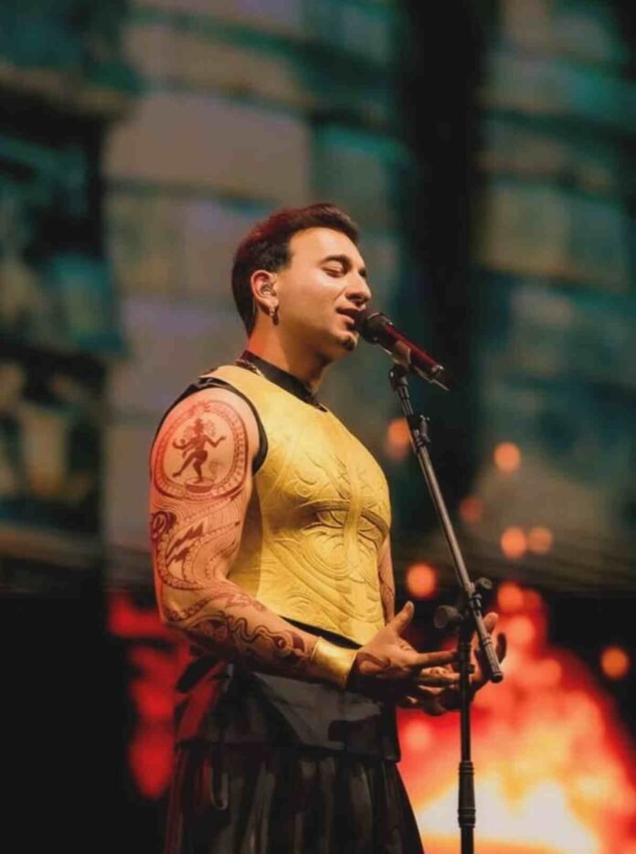 Santanu Hazarika mehendi, Rishab Rikhiram Sharma, full arm mehendi design, contemporary mehendi art, sitarist collaboration